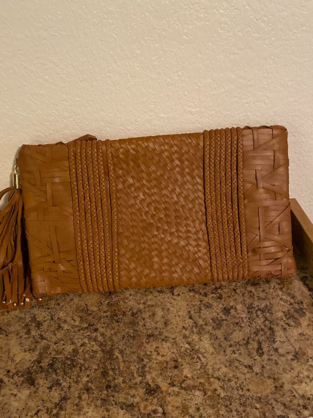 Crown Vintage clutch w/beautiful weave & tassel, size 13"x 8"